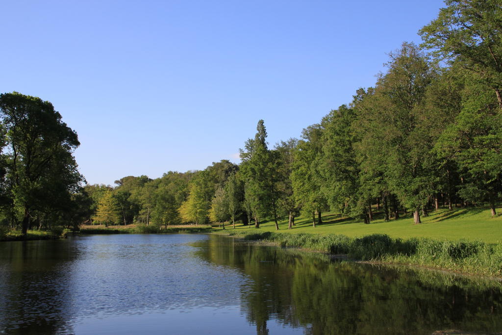 Chateau De Brissac Экстерьер фото